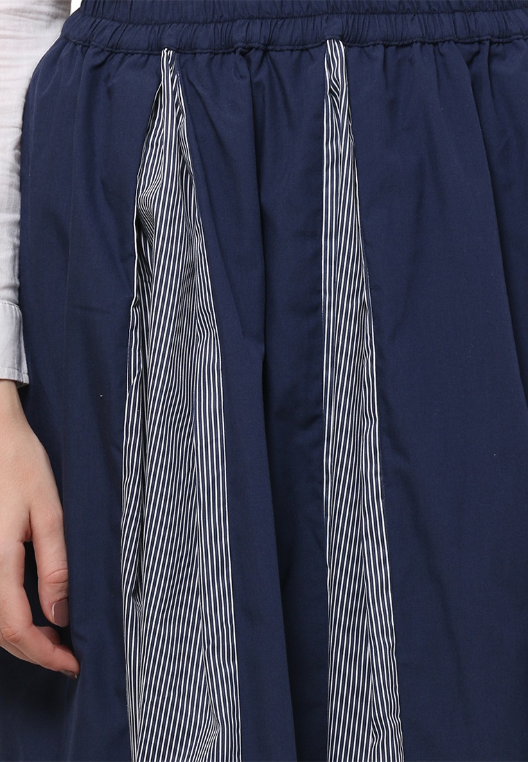 Teenager Plas Skirt