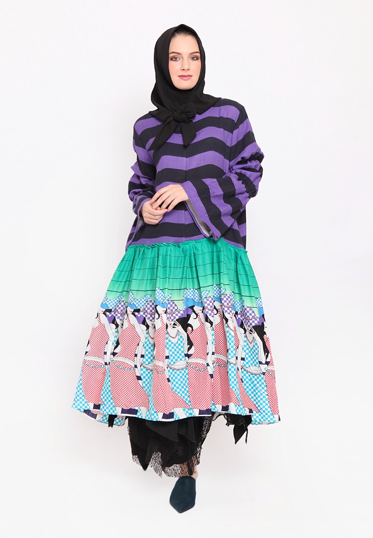 Lady On Stripe Dress