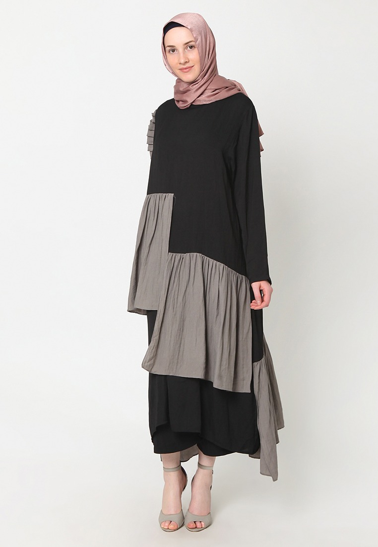 Ruffle Dress Layer Black