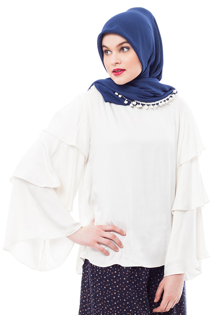 RUFFLE TOP WHITE