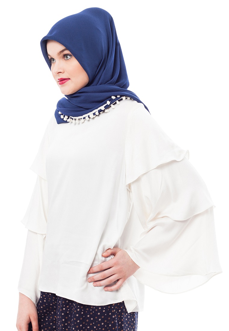 RUFFLE TOP WHITE