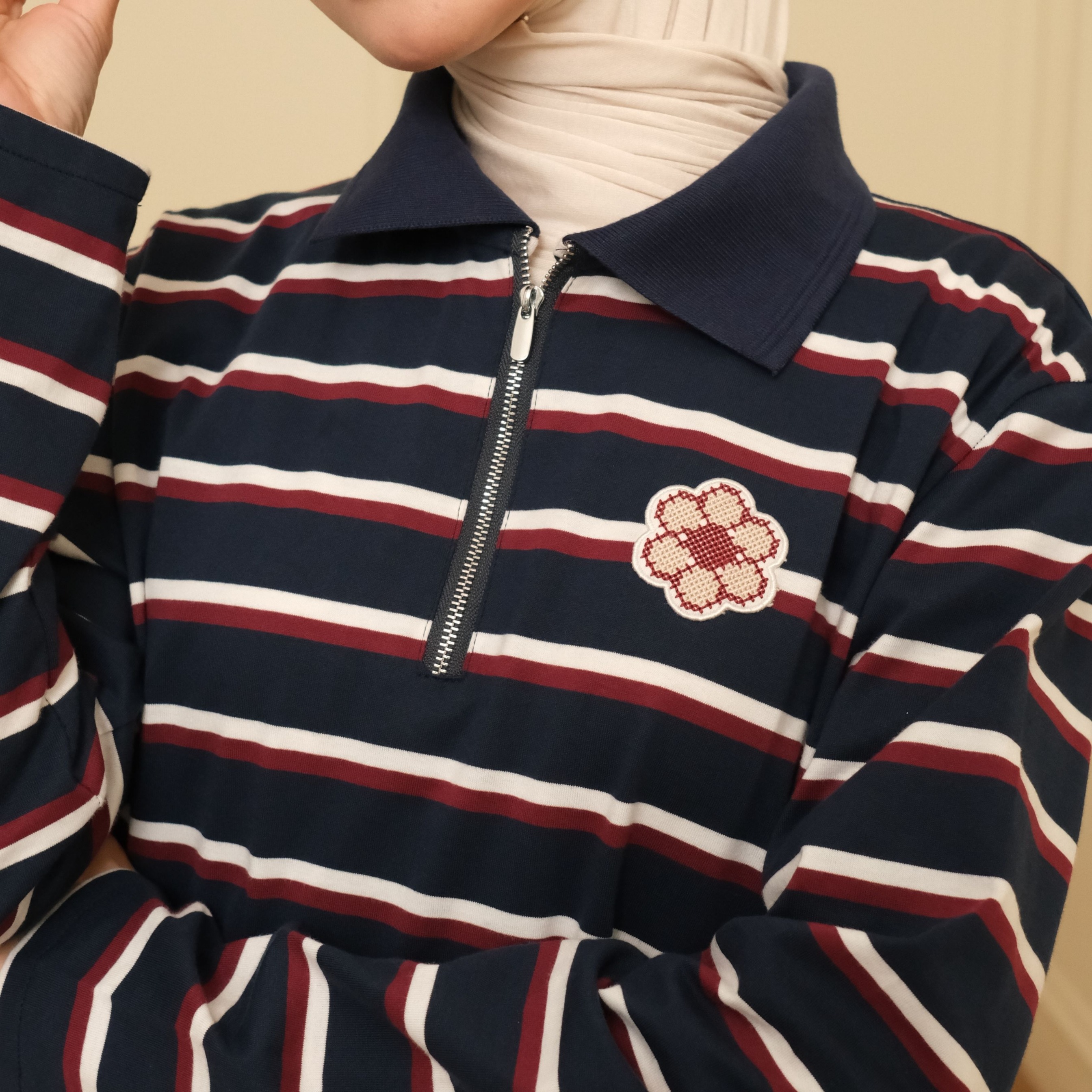 GIYOMI ID - Levia Top / Atasan Polo Wanita / Half Zipper / Stripe / Soft Cotton Blend