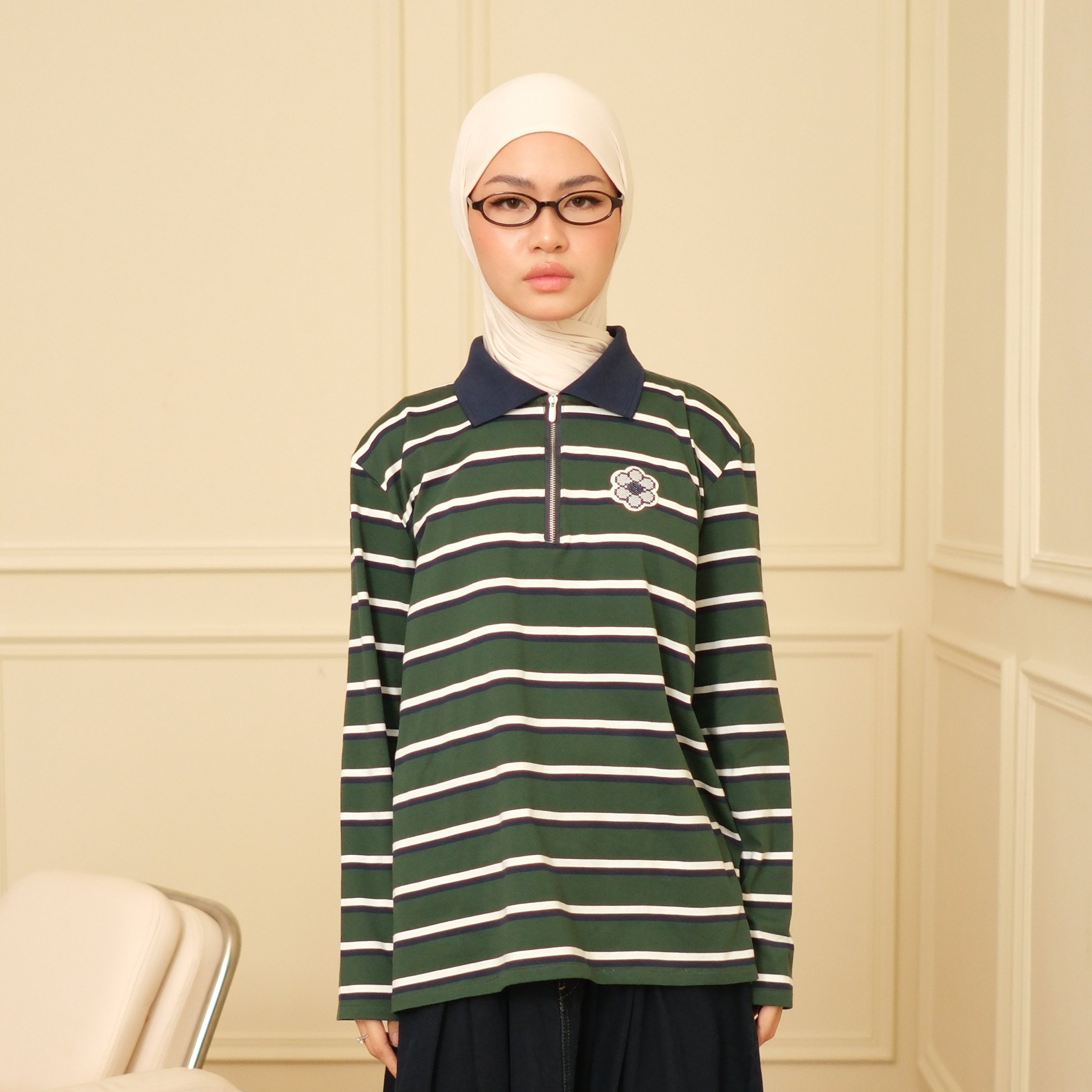 GIYOMI ID - Levia Top / Atasan Polo Wanita / Half Zipper / Stripe / Soft Cotton Blend