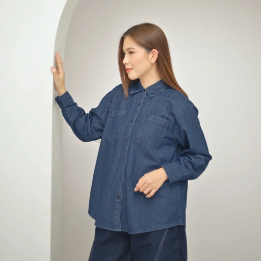 Image of GIYOMI ID - Shena Shirt / Kemeja Wanita / Kemeja Bahan Denim / Baju Atasan Wanita