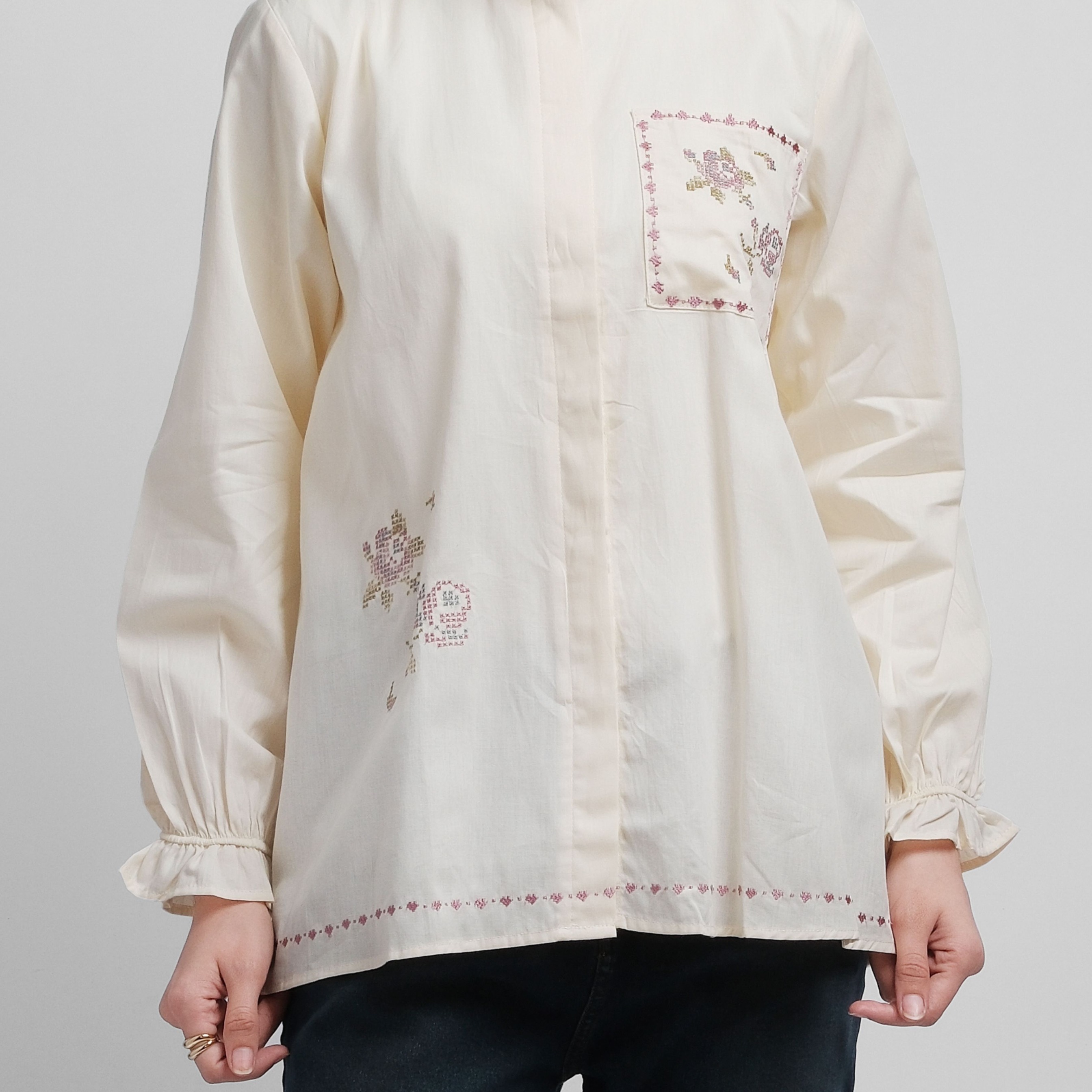 GIYOMI ID - Helen Blouse / Blouse Wanita / Blouse Bahan Textured Cotton / Baju Atasan Wanita