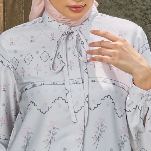 Image of Nirmala Long Blouse Broken White
