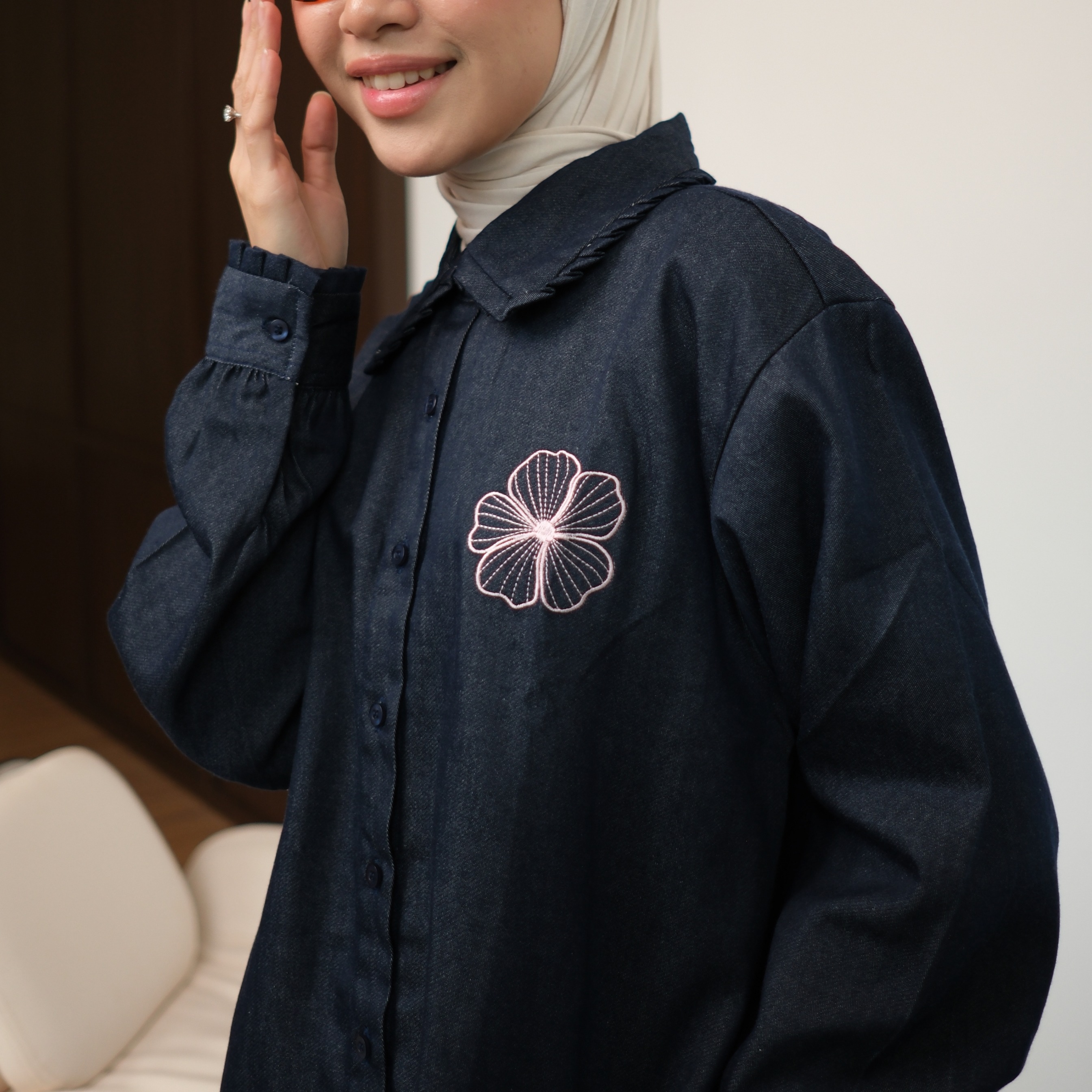 GIYOMI ID - Isla Blouse / Blouse Wanita / Blouse Bahan Linen / Baju Atasan Wanita