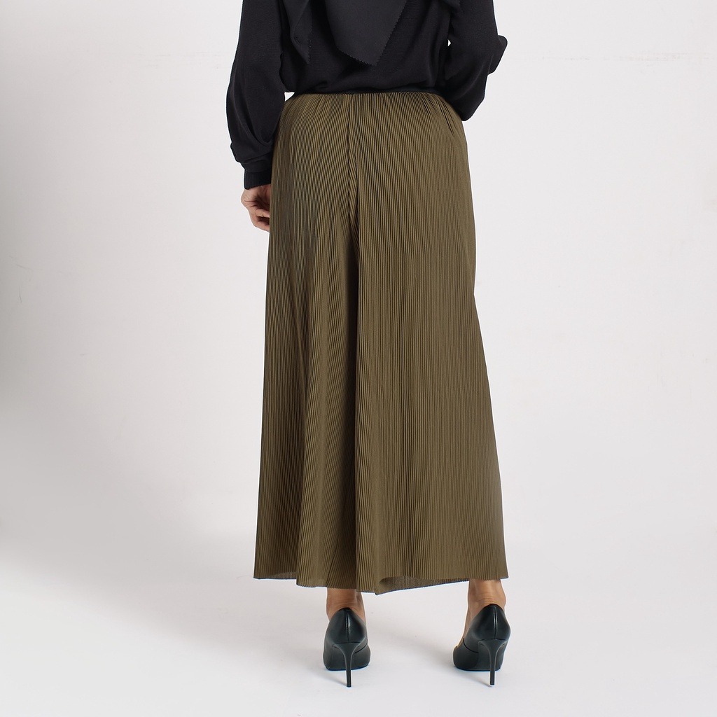 Pleats Kulot Army