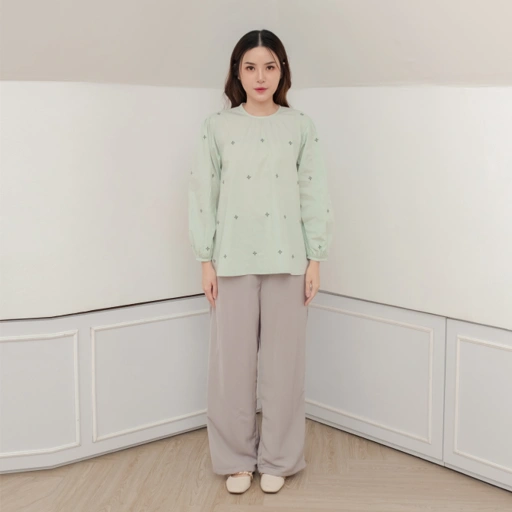 Image of Nessa Blouse Sage