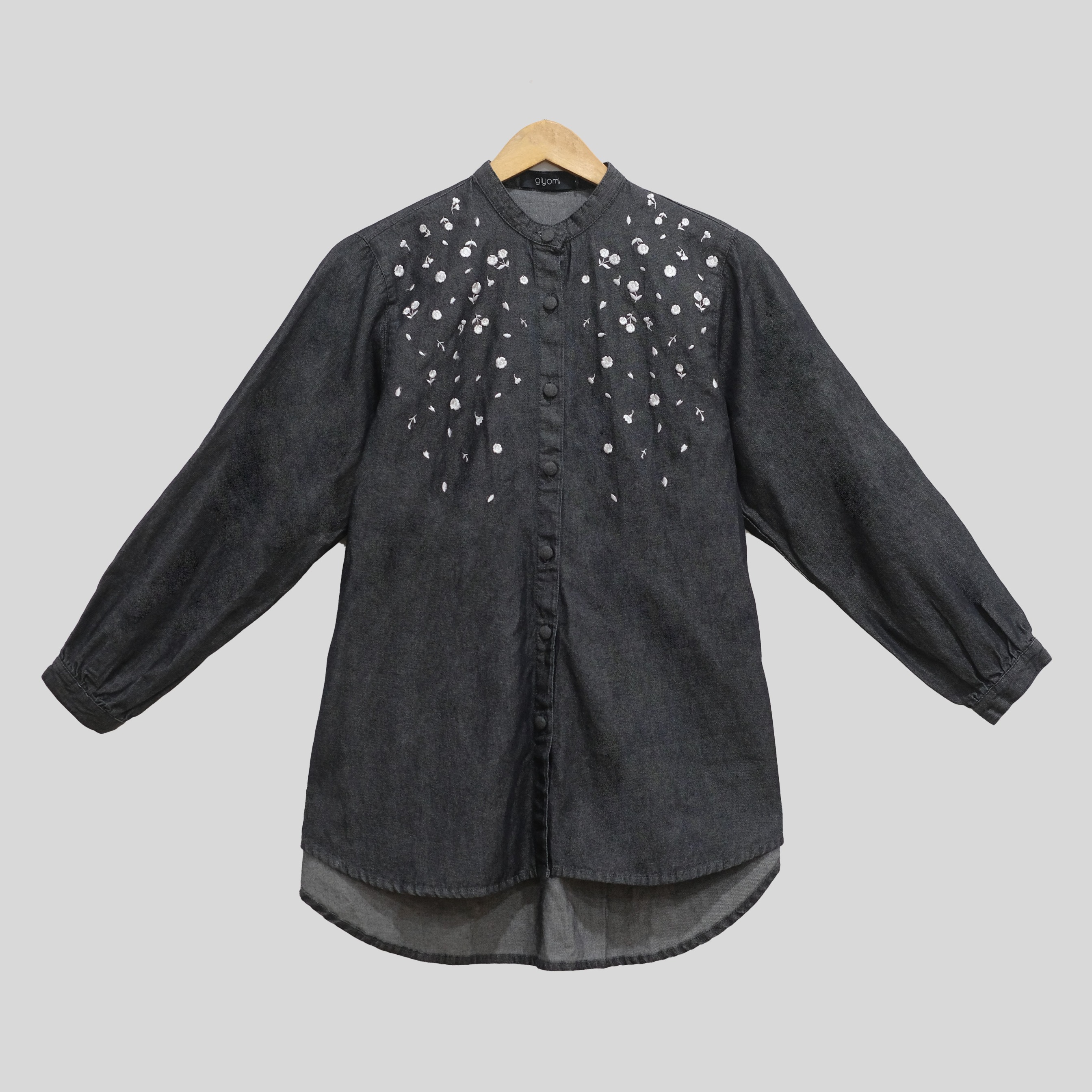 GIYOMI ID - Janice Blouse / Kemeja Wanita / Kemeja Bahan Denim / Baju Atasan Wanita