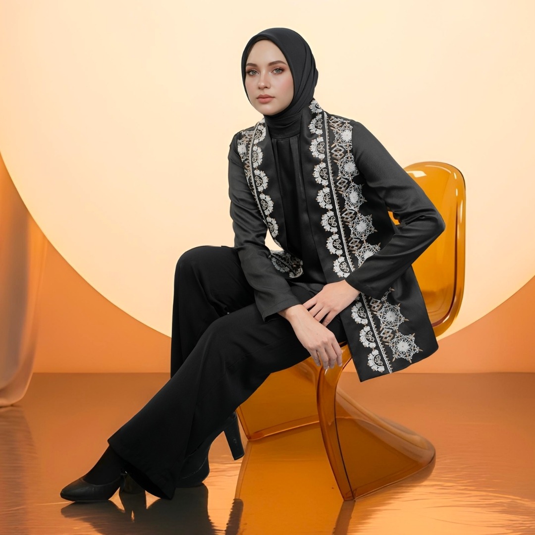 Shafira Gardenia Blouse | Tunik Atasan Wanita | Sateen 