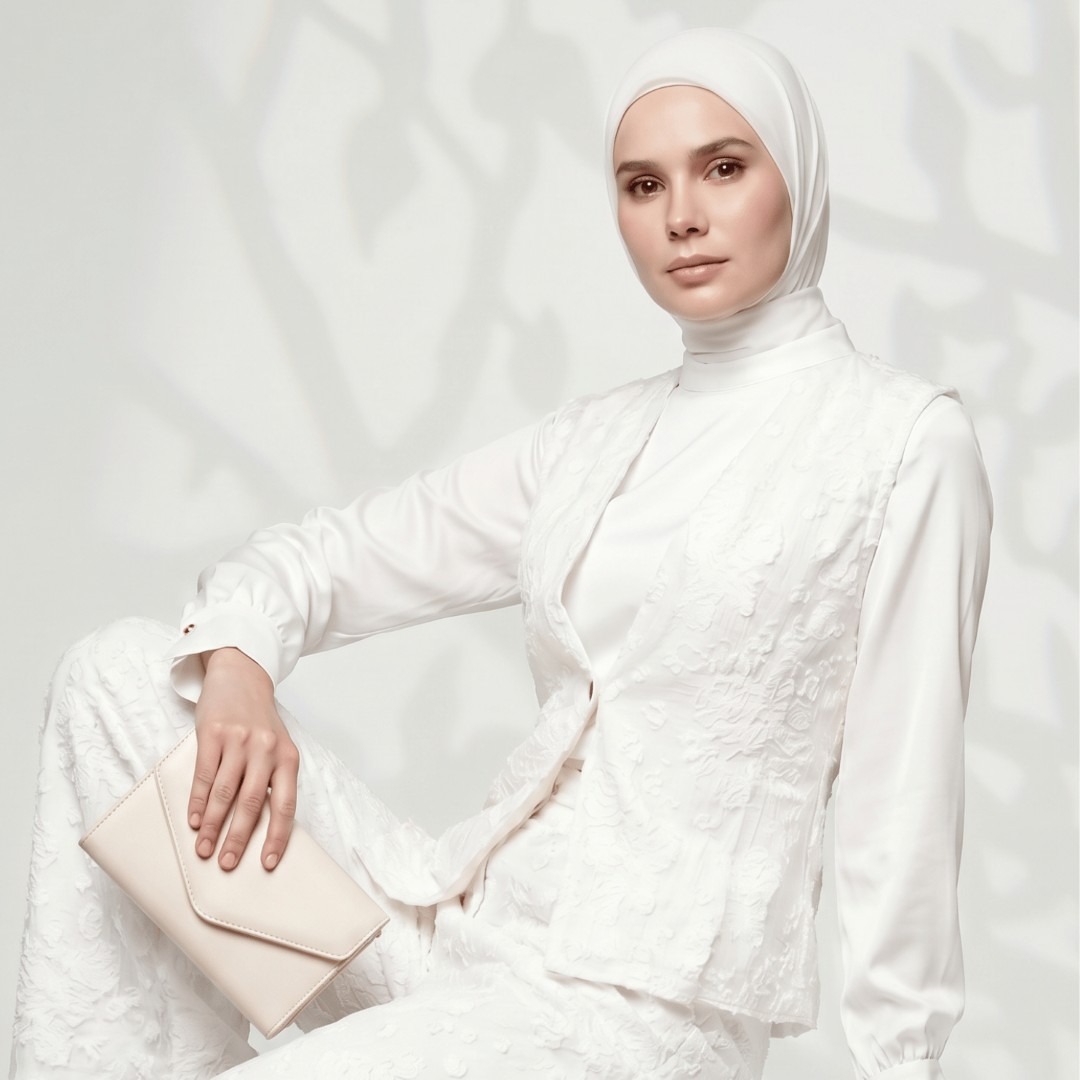 Shafira Charine Blouse - Crushed Burn Out Vest | Rompi Wanita Premium