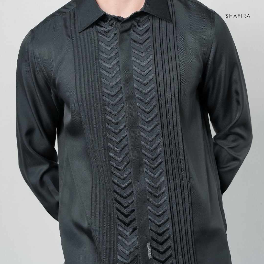 Shafira - Grandour Menswear - Dobby Long Sleeve Pintuck Shirt with Embroidery - Bahan Cotton Twill Shine