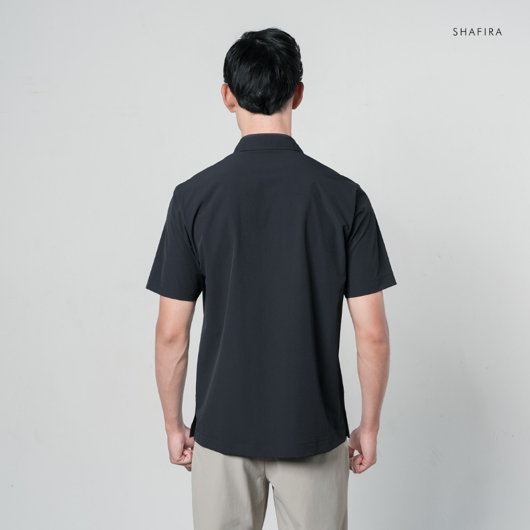 Shafira - Therio Menswear - Nylon Stretch Short Sleeve Shirt - Bahan Nylon 4 Way Stretch