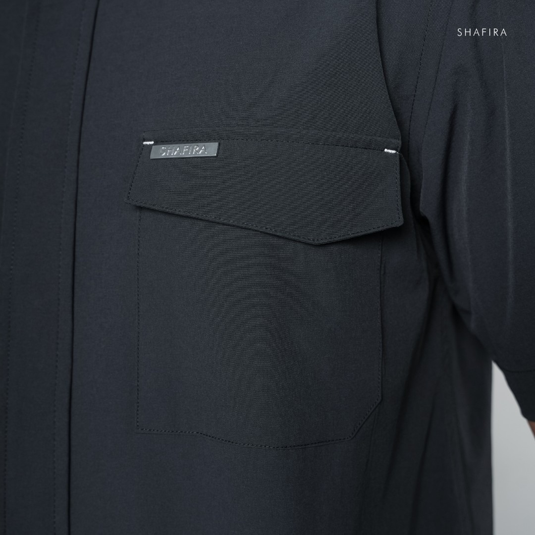 Shafira - Therio Menswear - Nylon Stretch Short Sleeve Shirt - Bahan Nylon 4 Way Stretch