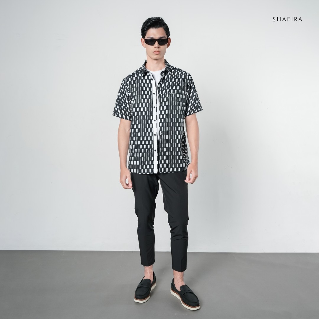 Shafira - Veriel Menswear - Printed Geo Short Sleeve Shirt - Bahan Poly Cotton Dobby Printed