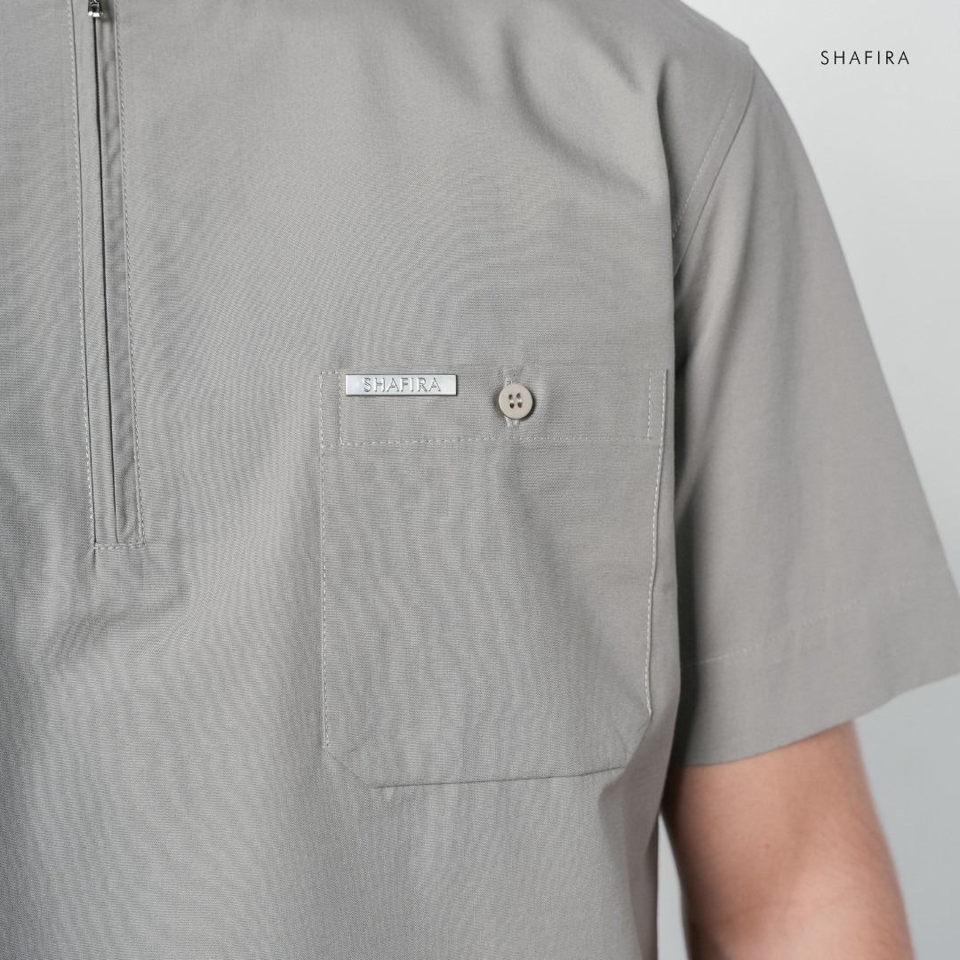 Shafira | Rivo Menswear | Cotton With Quarter Zip Short Sleeve Shirt Pria Premium | Bahan Cotton Twill
