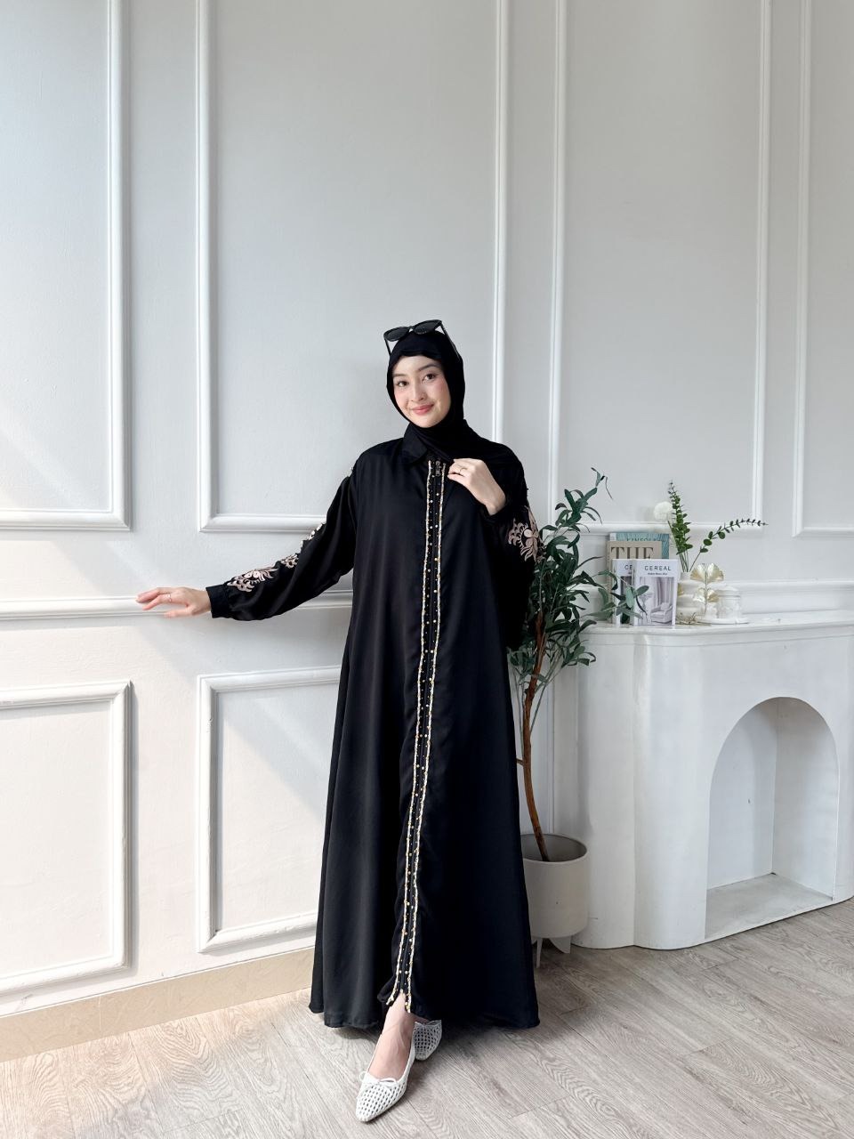 Hameda Abaya