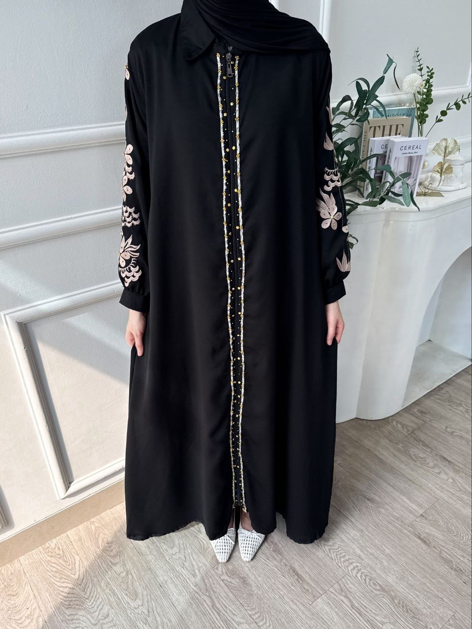 Hameda Abaya