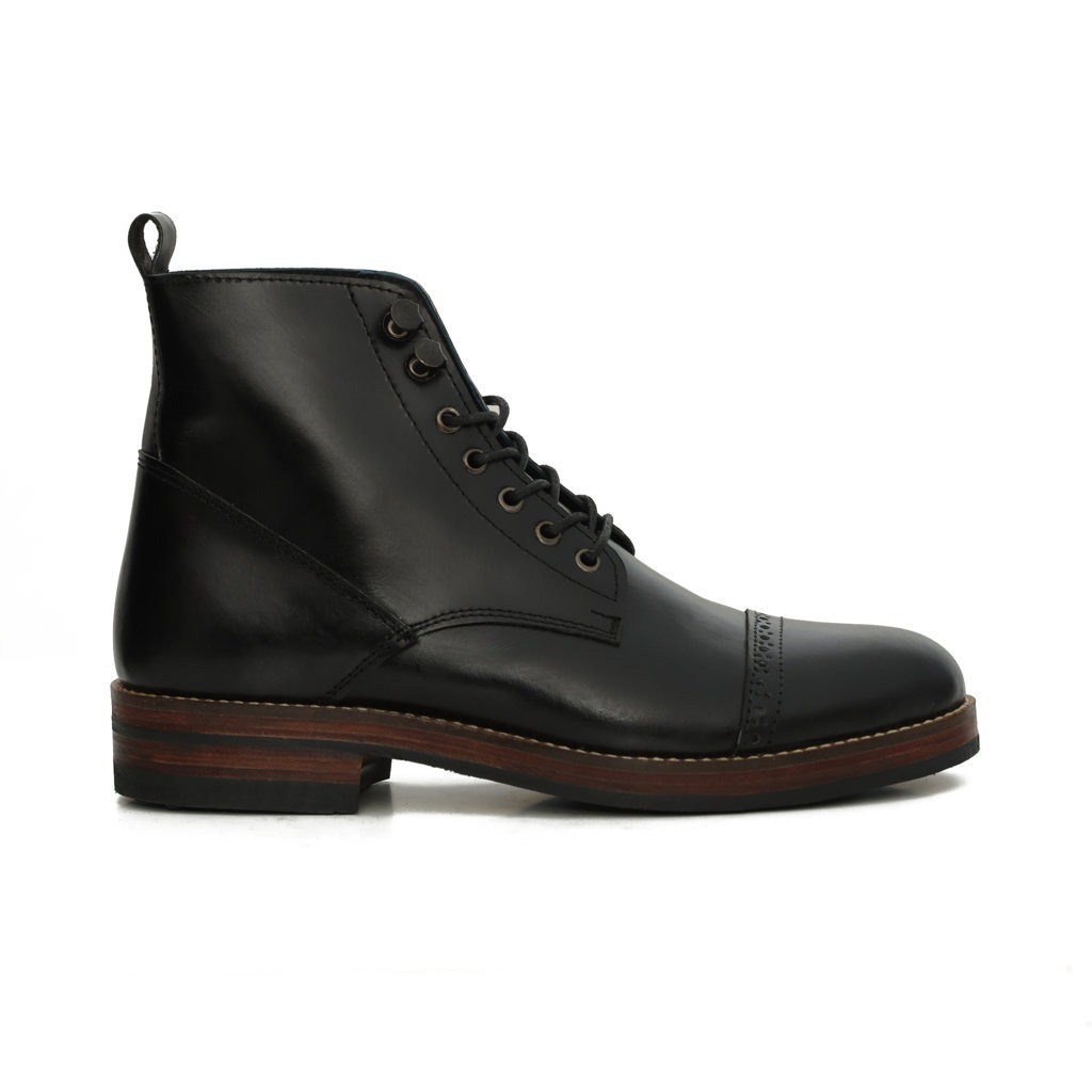 Captoe Boots