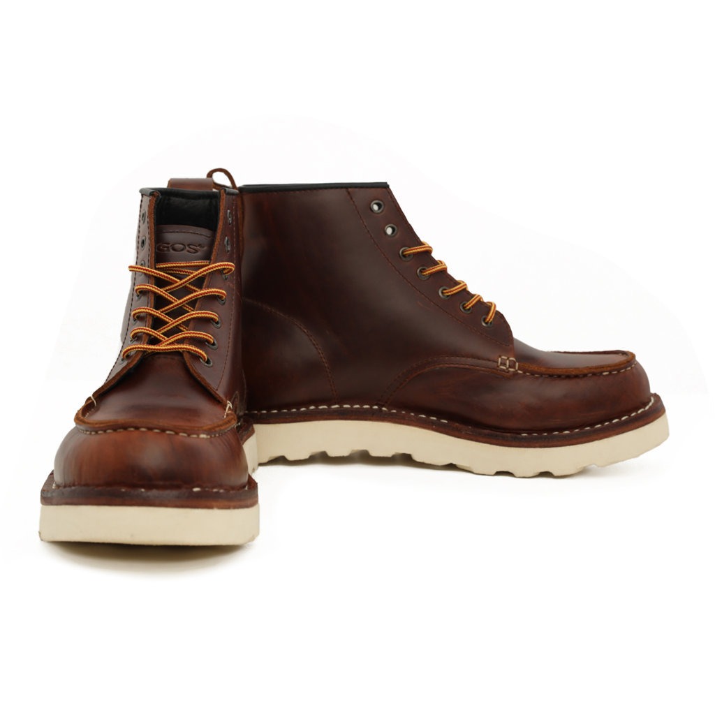 Moctoe Boots
