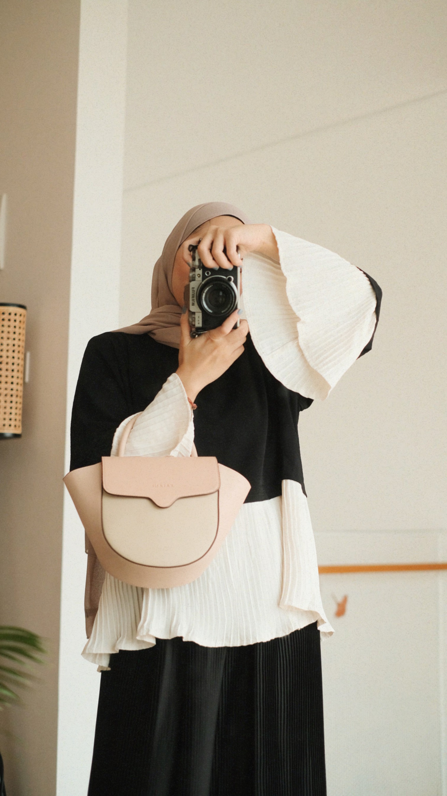 Ousa Black 