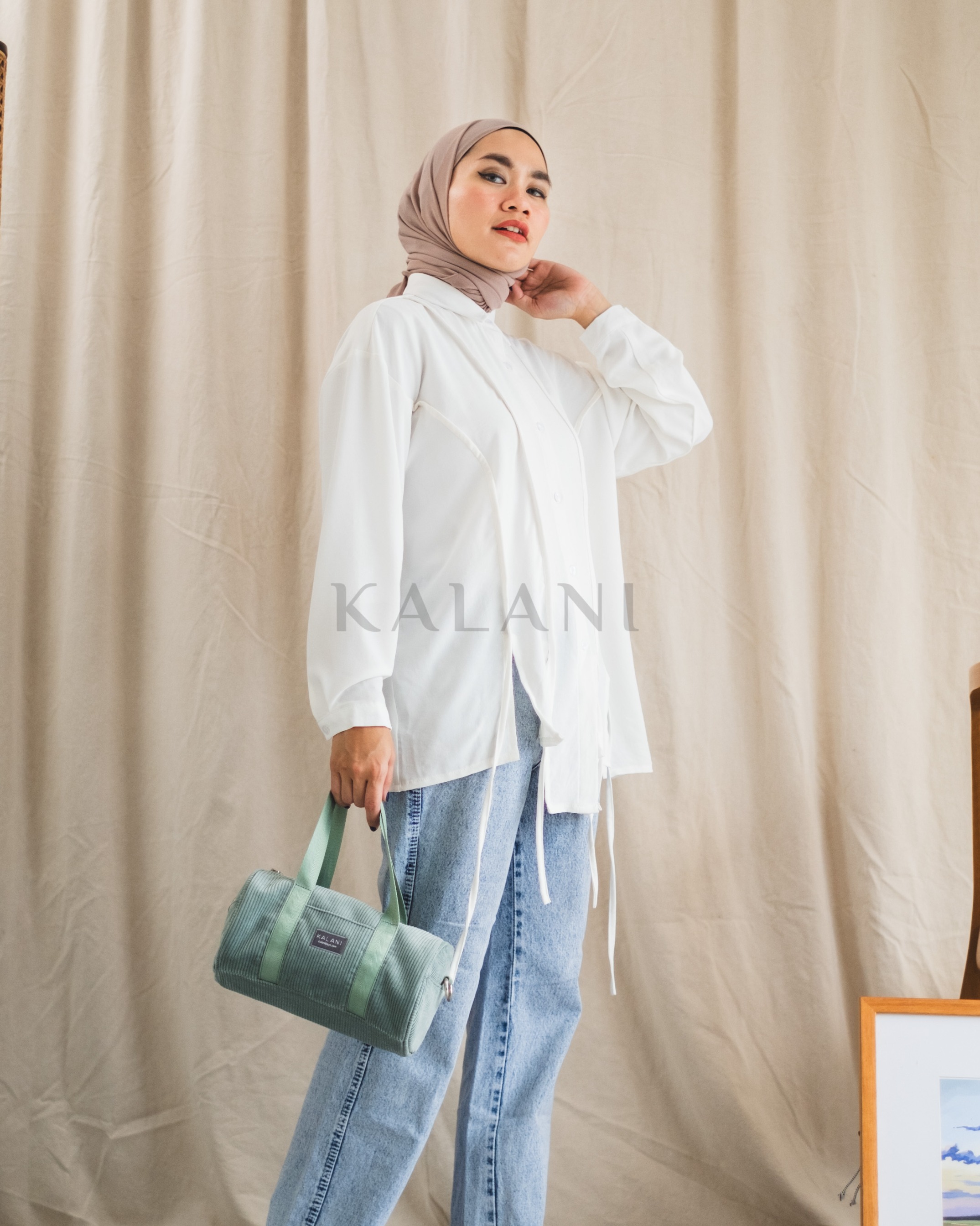 Kinar Broken White