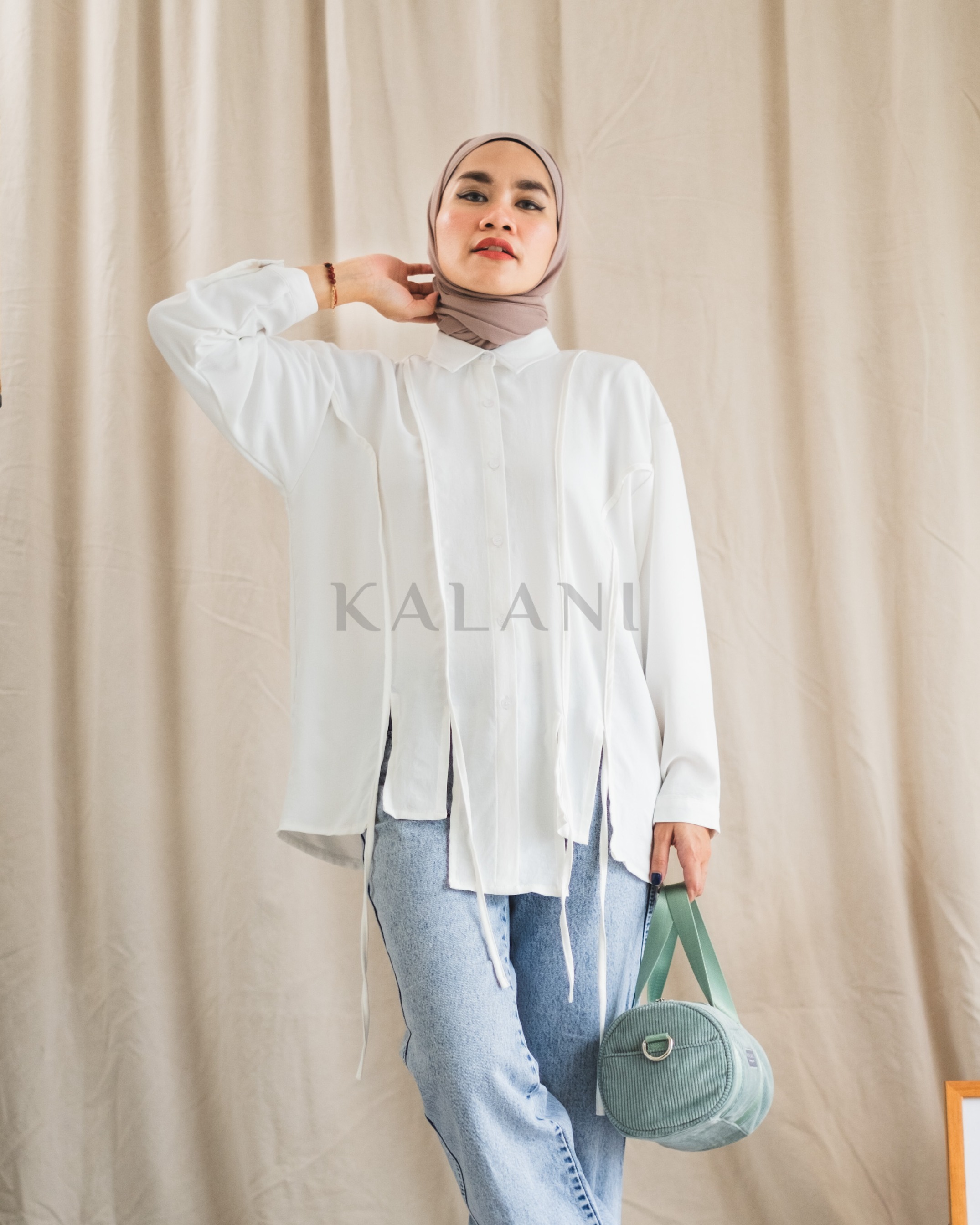 Kinar Broken White