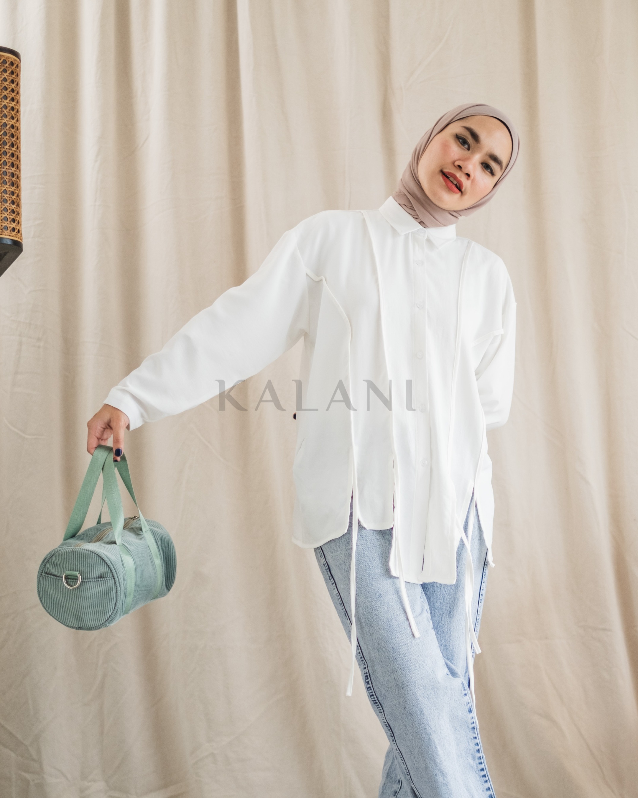 Kinar Broken White