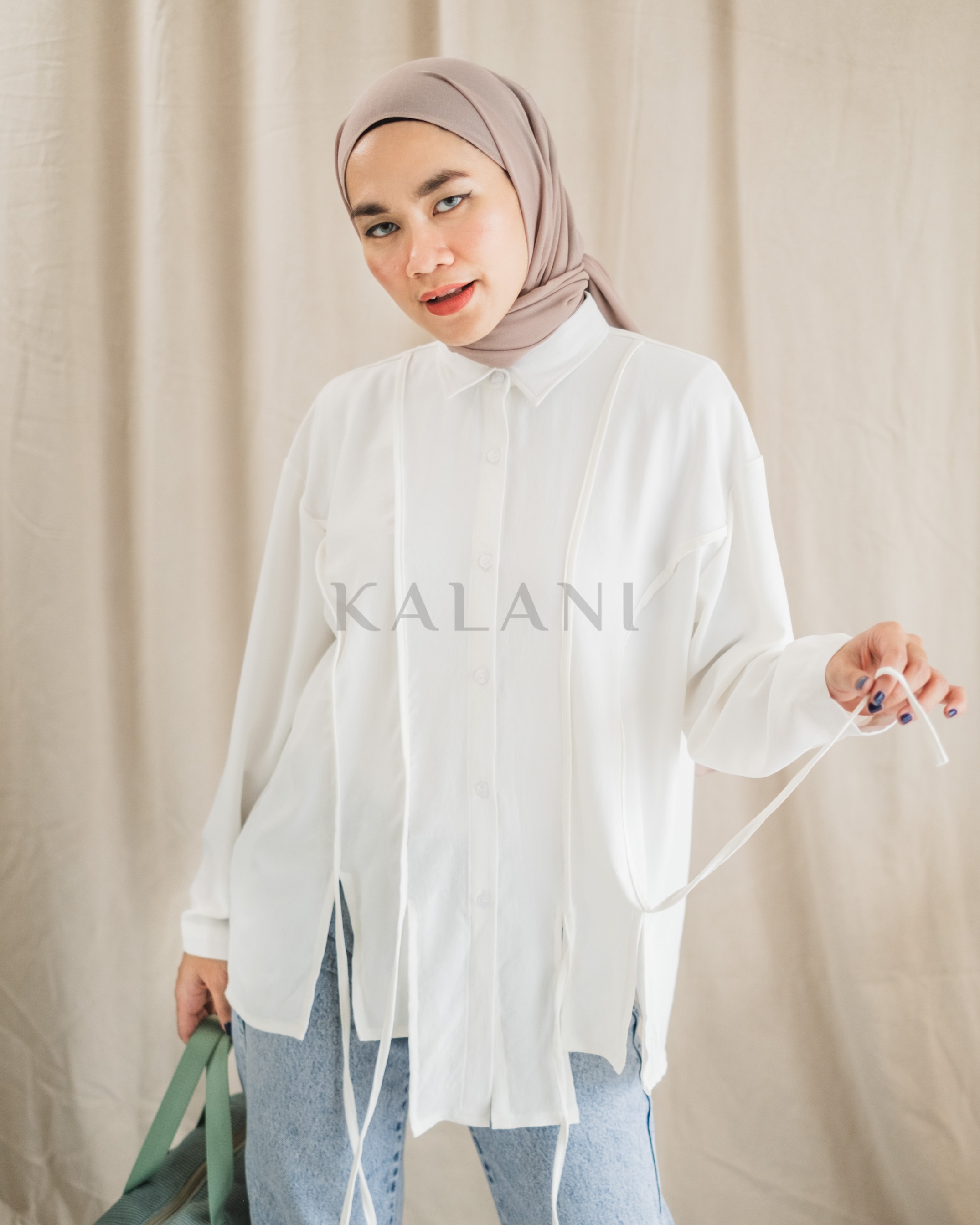 Kinar Broken White