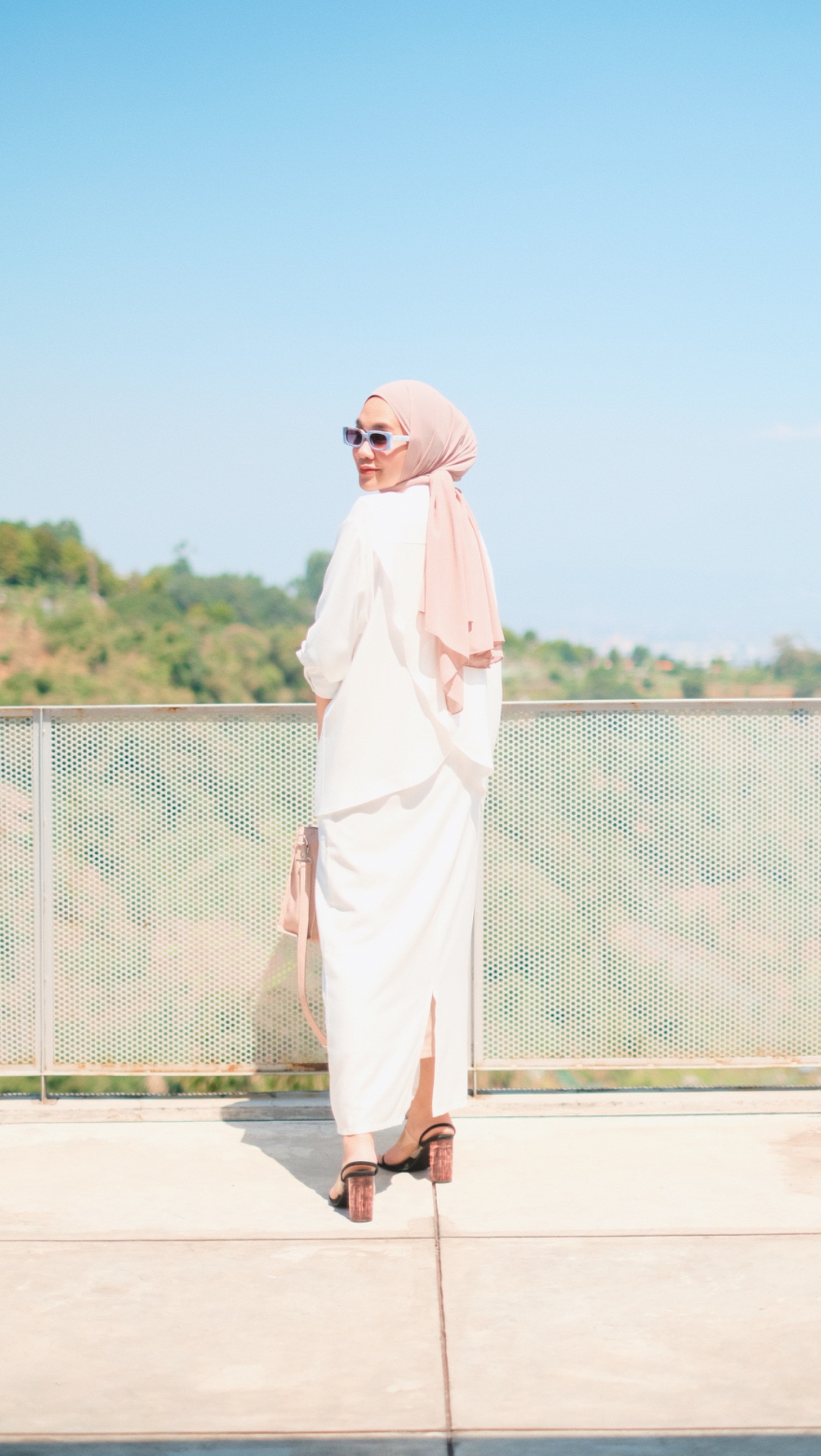 BRIANA SKIRT BROKEN WHITE