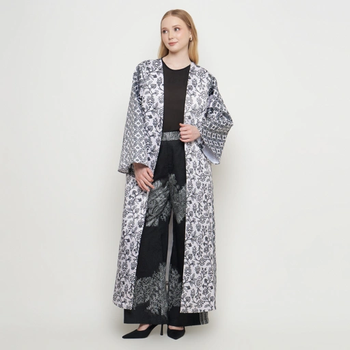 Image of ALLEIRA BATIK LONG OUTER SET 