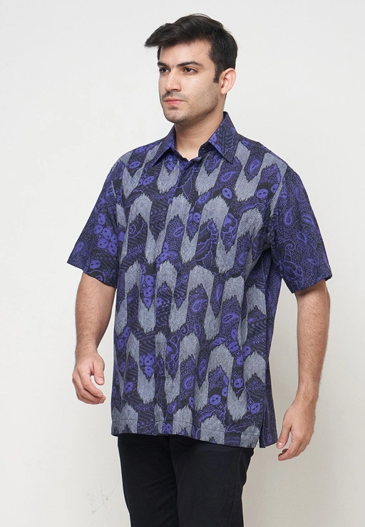 Image of ALLEIRA BATIK SHORT SLEEVE SHIRT 05810/MH