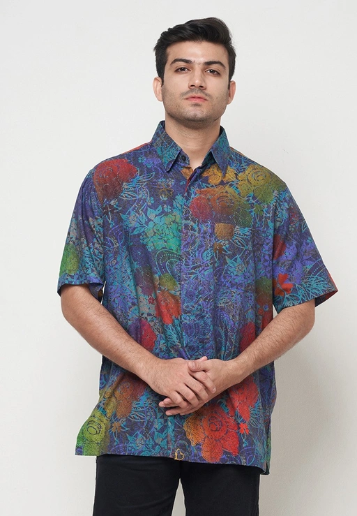 Image of ALLEIRA BATIK SHORT SLEEVE SHIRT 05766/MH