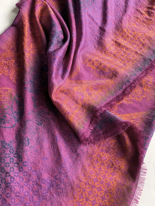 Image of ALLEIRA BATIK BLOSSOM HANDWOVEN SHAWL SILK