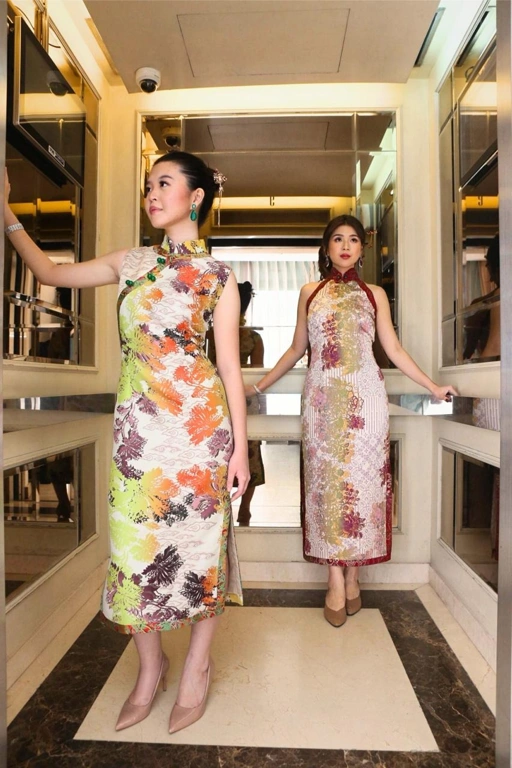 Image of ALLEIRA BATIK CELADON BLOOM DRESS
