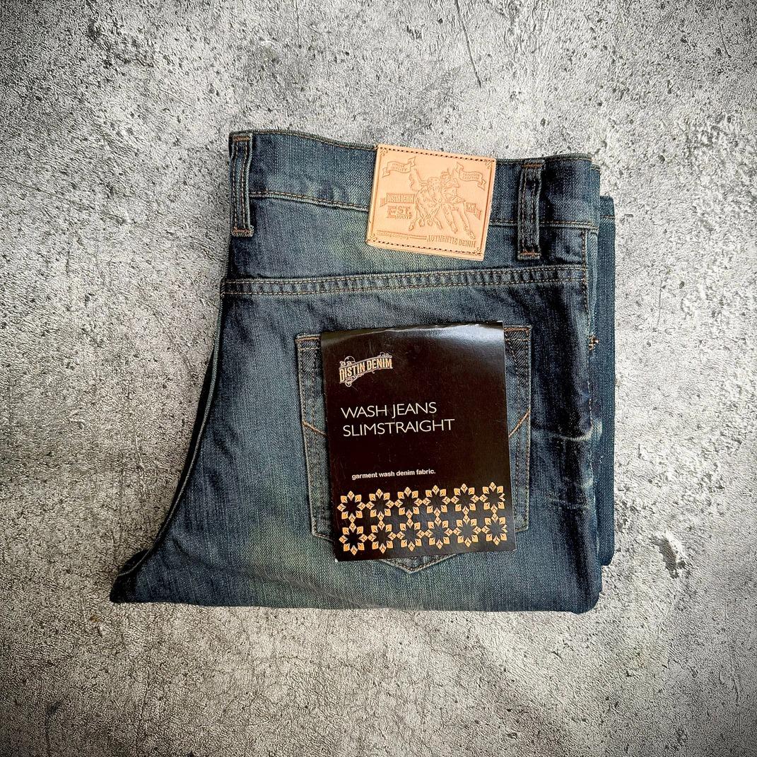 Distin Denim Wash Denim Celana Jeans Pria Panjang Deep Blue Brown Slimstraight Fit