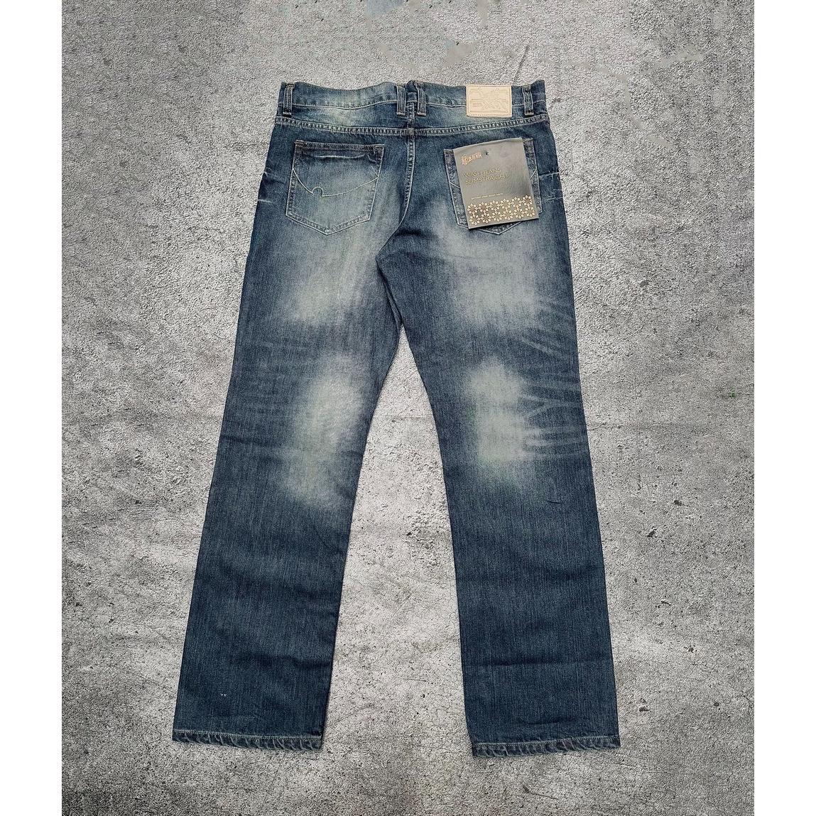 Distin Denim Wash Denim Celana Jeans Pria Panjang Deep Blue Brown Slimstraight Fit