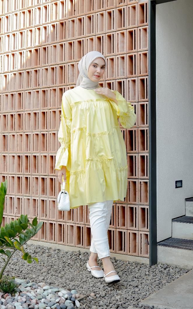 VIONA TUNIK