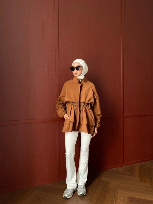 Image of RAVEN JACKET