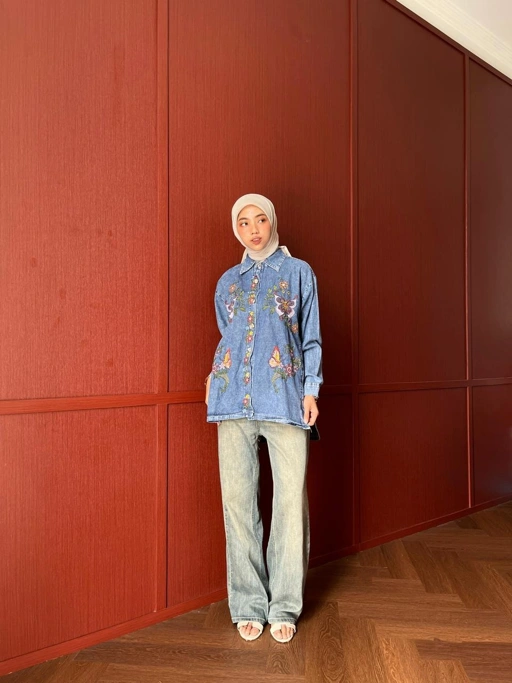 Image of CAMELIA TOP 