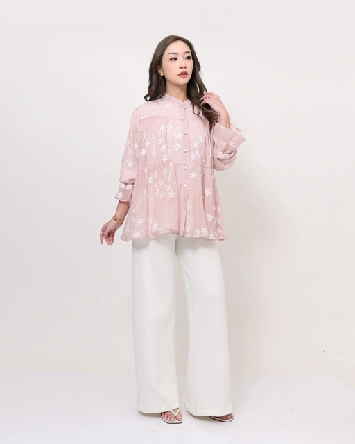 Image of CALLA BLOUSE 