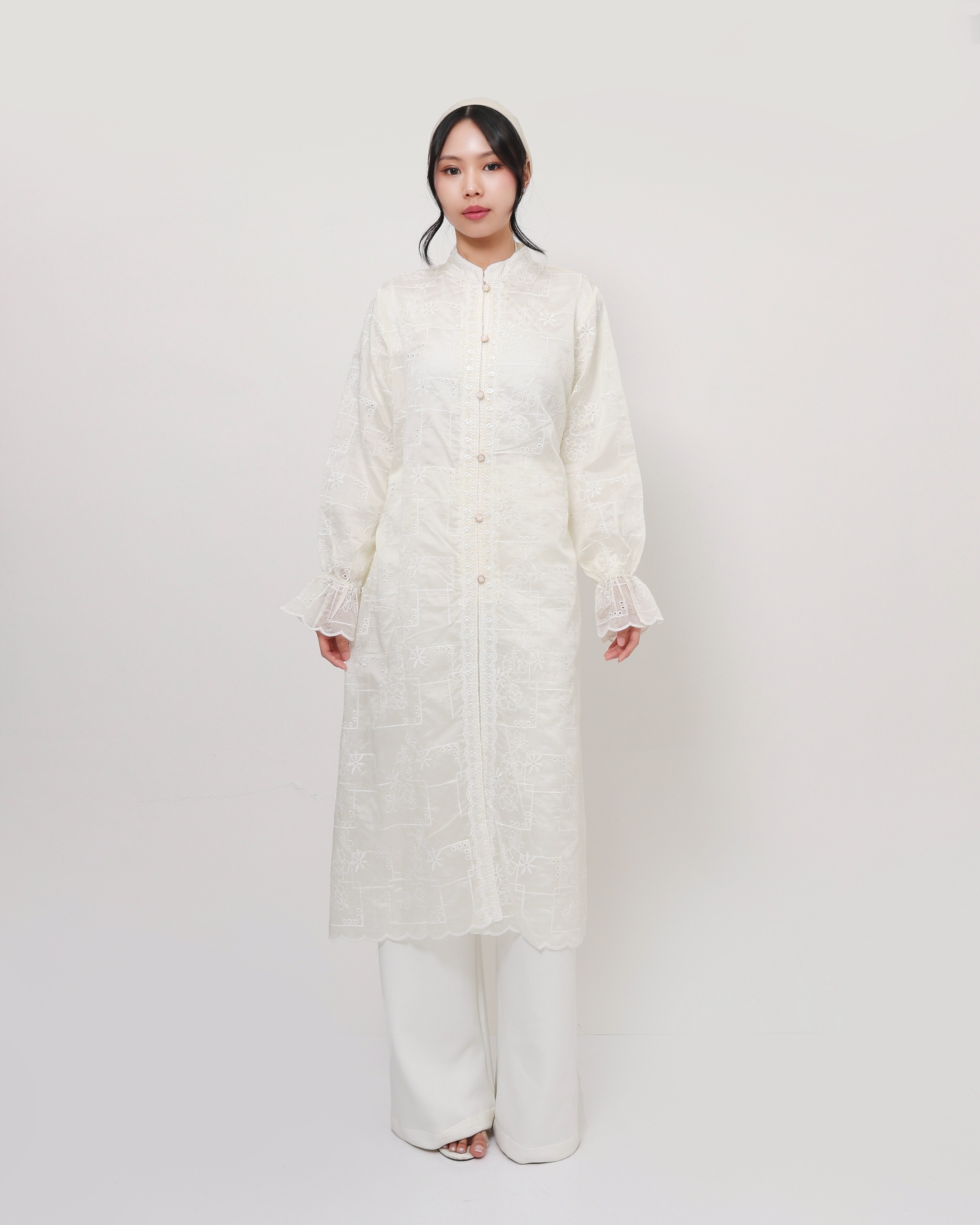 KALILA TUNIK
