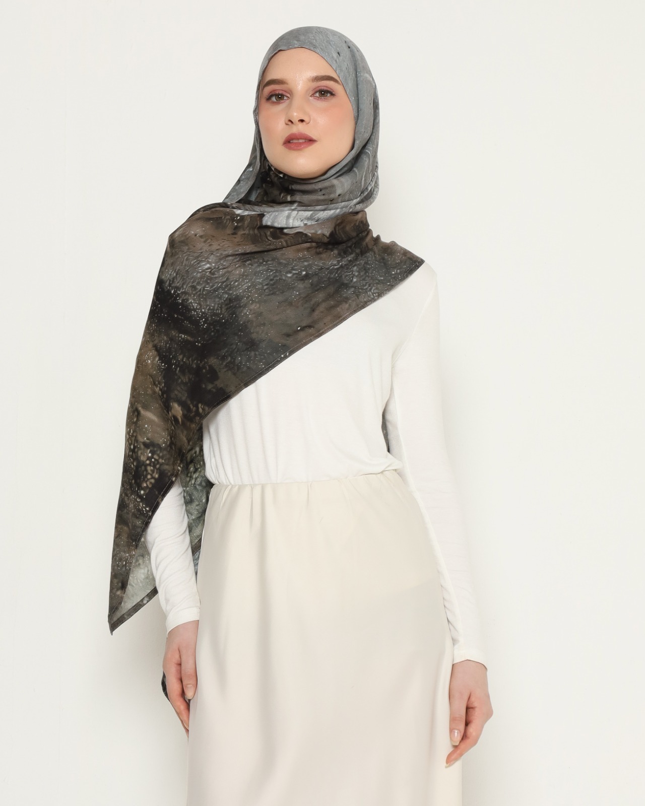 MAE PRINTED VISCOSE PASHMINA