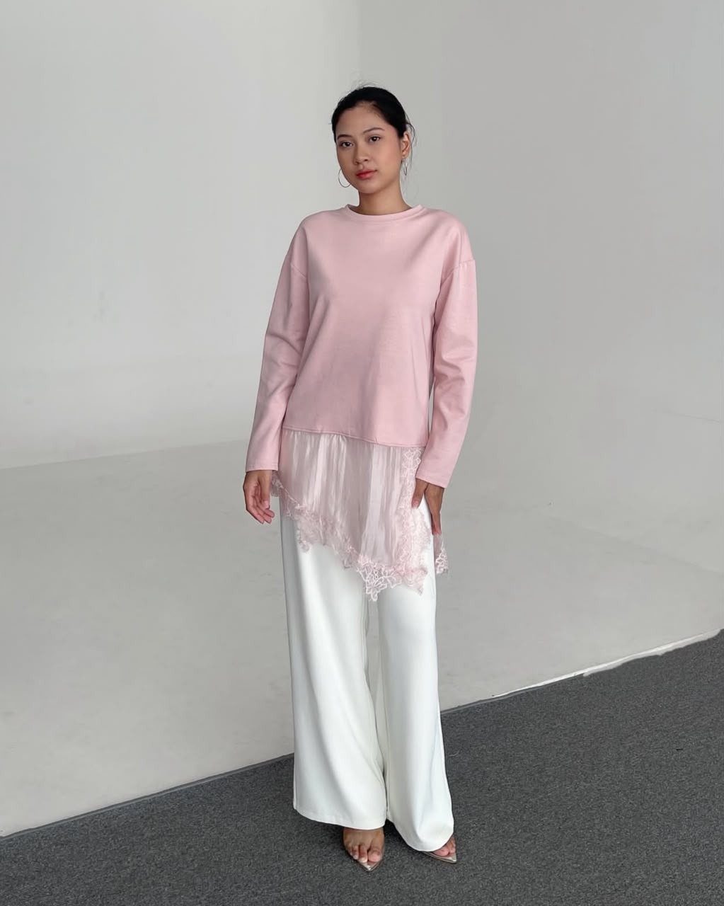 LACELY TOP