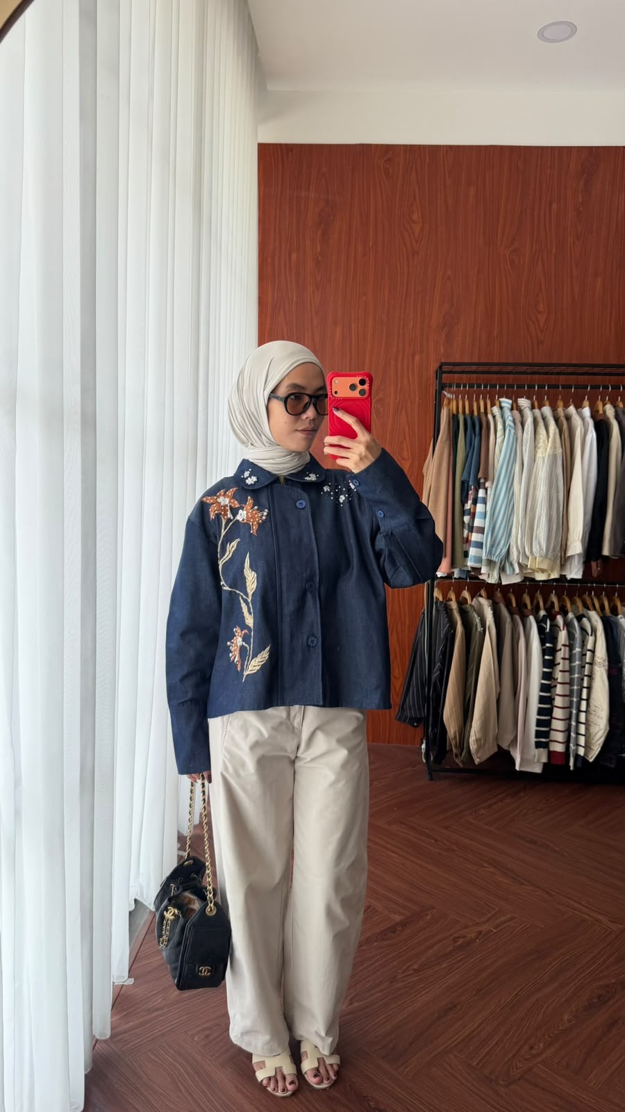 ARUNA OUTER TOP