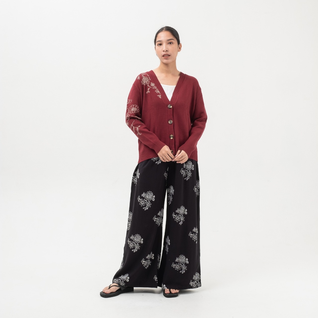 Dama Kara Suar Cardigan Rajut