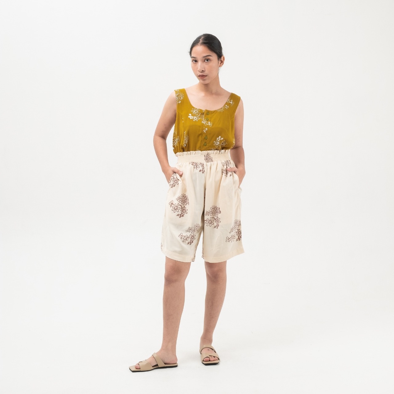 Dama Kara Suar Short Pants Rubber
