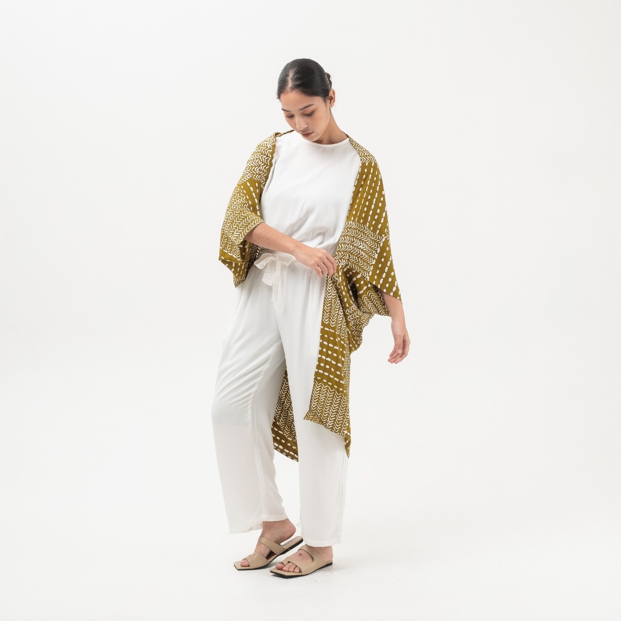 Dama Kara Nirmala Outer