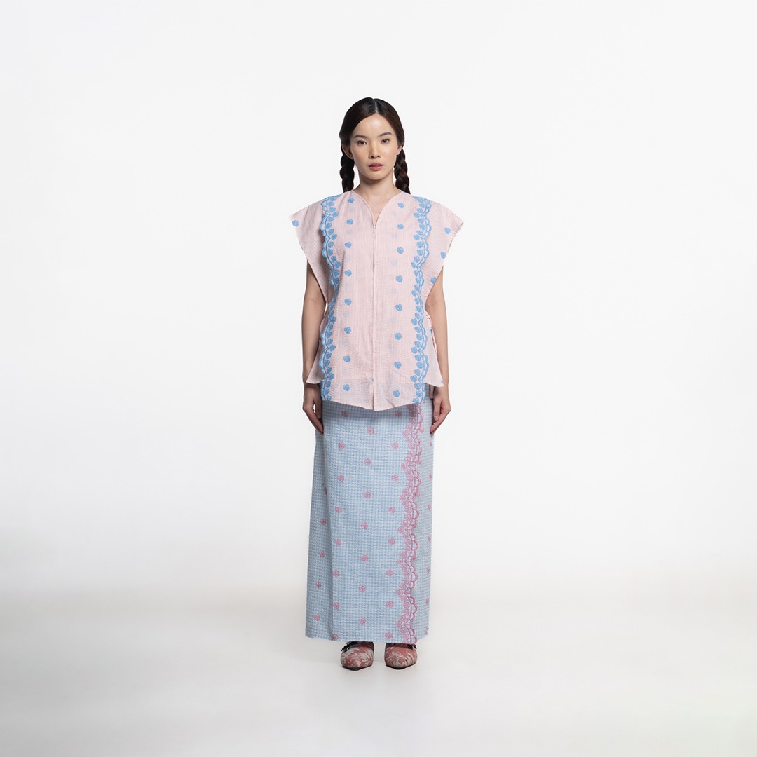 Dama Kara Ranggi Kebaya Vest